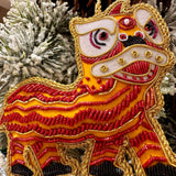 EMBROIDERED ORNAMENT : Lion